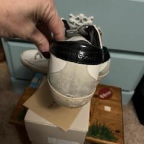 Golden Goose woman’s size 38 - Picture 5 of 10